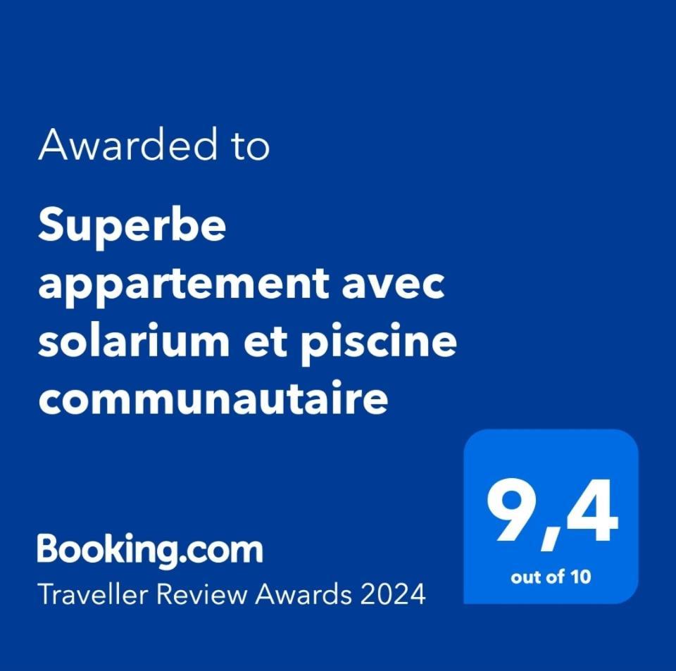 Superbe Appartement Avec Solarium Et Piscine Communautaire Roses Exterior photo
